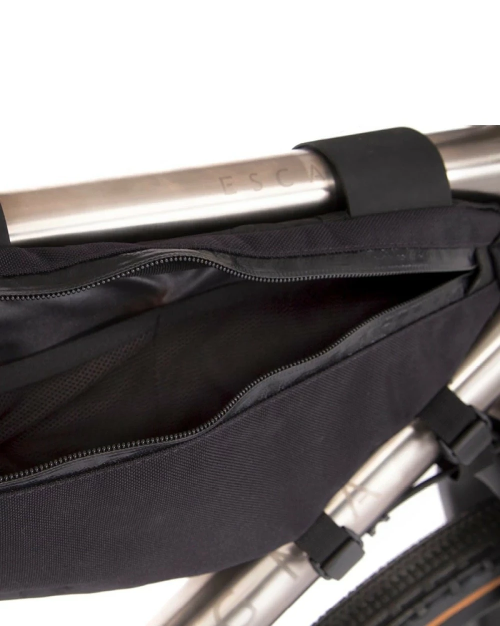 Bagagerie & Bikepacking Sacoche De Cadre Restrap Large 5 Bagagerie & Bikepacking Sacoche De Cadre Restrap Large – Image 3